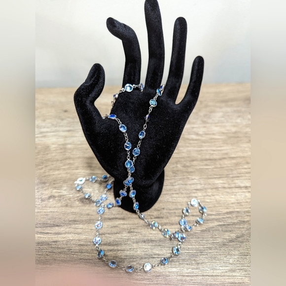 Swarovski Chanelle 36" Blue Ice (guessing on the color) - Picture 2 of 3